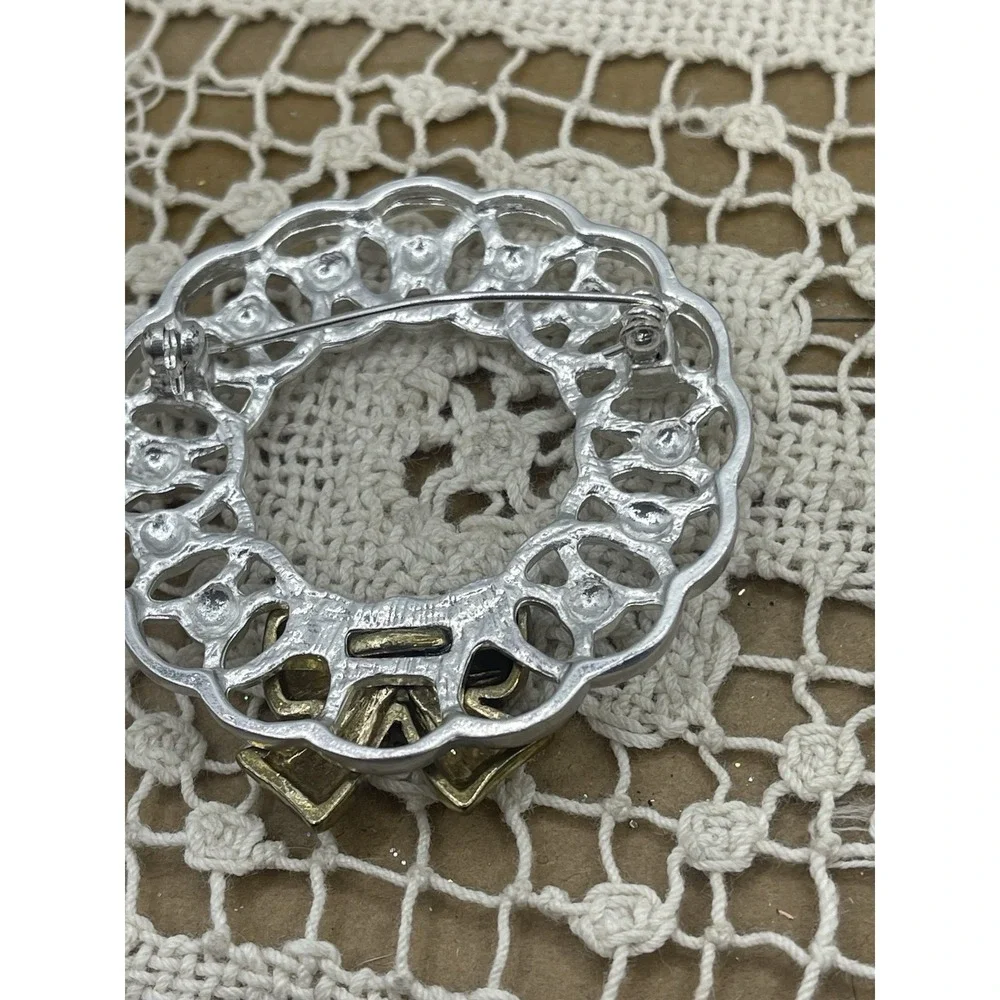Christmas Wreath Brooch Holiday Pin Two Tone Gold & Silver Crystal‎ Accent